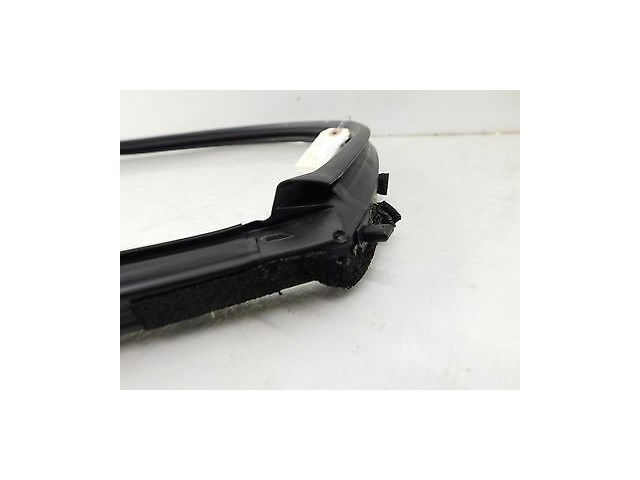 2012-2015 TOYOTA PRIUS C OEM LEFT FRONT DOOR WINDOW WEATHER SEAL RUBBER STRIP