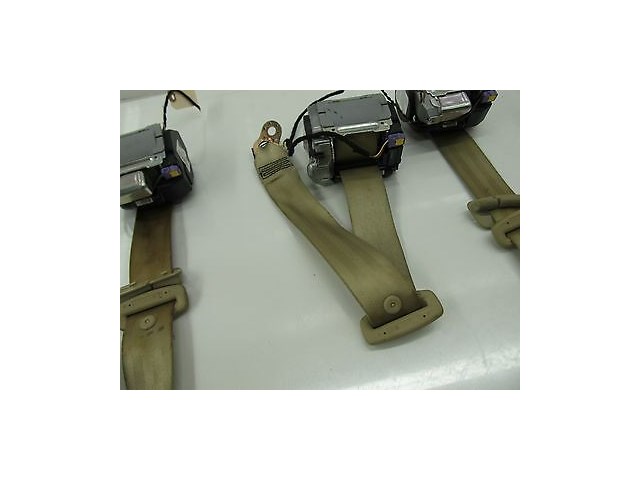  2004-2006 AUDI A8 L QUATTRO D3 OEM REAR SEAT BELT SET COMPLETE BEIGE COLOR
