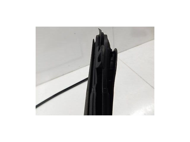 2012-2015 TOYOTA PRIUS C OEM RIGHT REAR DOOR WINDOW WEATHER SEAL RUBBER STRIP