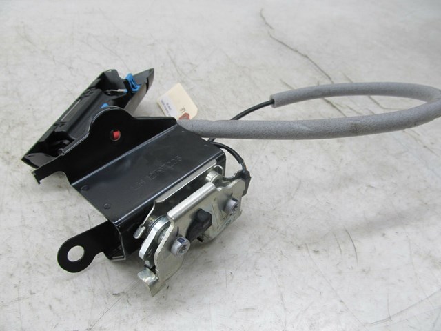 2004-2011 SAAB 9-3 AERO OEM LEFT REAR SEAT RELEASE PULL LEVER 