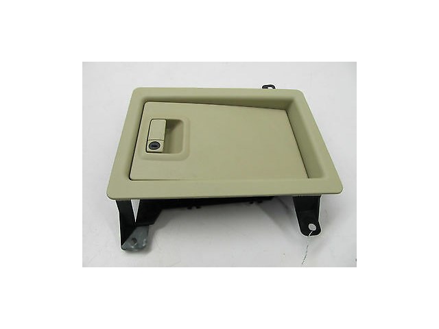 2006-2009 INFINITI M35 OEM CENTER REAR SEAT TRUNK ACCESS PANEL DOOR LID COVER