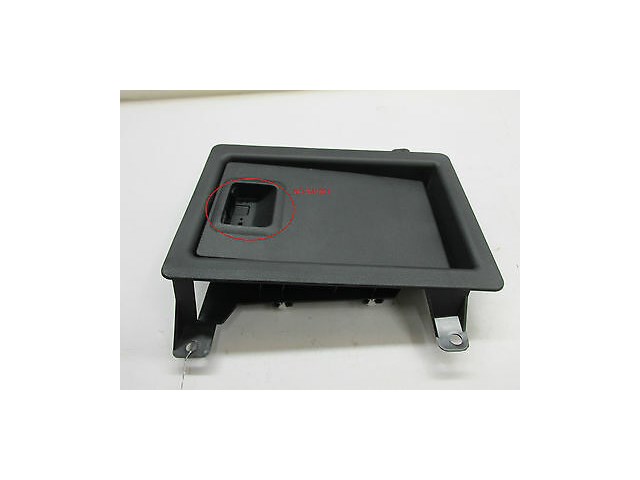 2006-2009 INFINITI M45 M35 OEM CENTER REAR SEAT TRUNK ACCESS PANEL DOOR LID