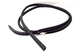 2002-2006 CADILLAC ESCALADE OEM LEFT FRONT DOOR TRIP WEATHER SEAL STRIP 