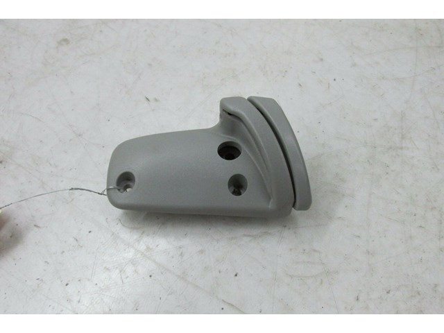  2007-2011 LEXUS GS350 OEM LEFT REAR SEAT BELT GUIDE