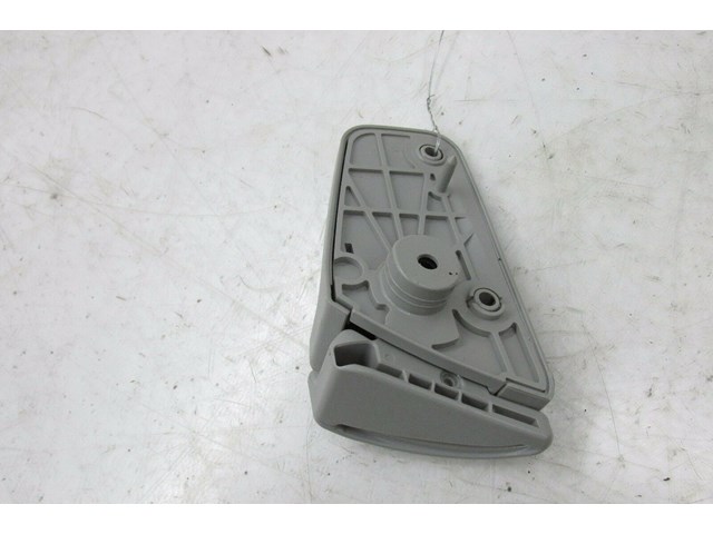  2007-2011 LEXUS GS350 OEM LEFT REAR SEAT BELT GUIDE