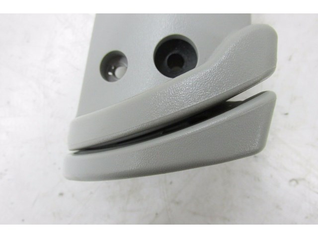  2007-2011 LEXUS GS350 OEM LEFT REAR SEAT BELT GUIDE