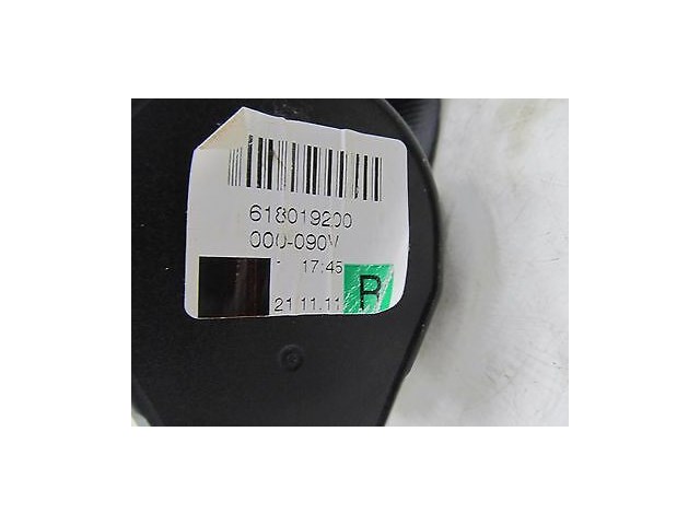 2008-2013 VOLKSWAGEN GTI MK6 OEM RIGHT REAR SEAT BELT ASSEMBLY 