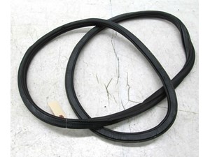 2005-2008 AUDI A6 C6 OEM REAR TRUNK WEATHER STRIP SEAL 