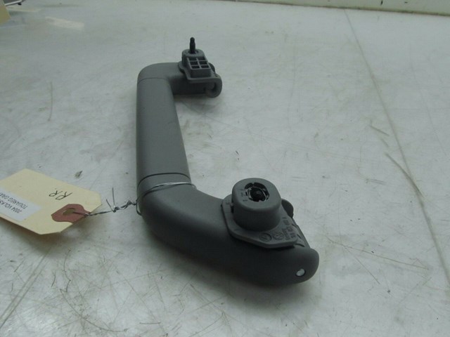 2004-2007 VOLKSWAGEN TOUAREG OEM RIGHT REAR OVERHEAD GRAB HANDLE GRIP 