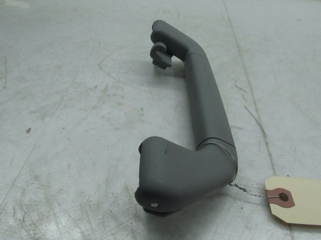 2004-2007 VOLKSWAGEN TOUAREG OEM RIGHT REAR OVERHEAD GRAB HANDLE GRIP 
