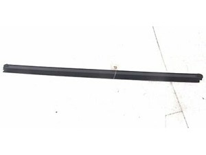 2013-2015 NISSAN ALTIMA OEM LEFT FRONT DOOR INTERIOR WEATHER STRIP BELT MOLDING
