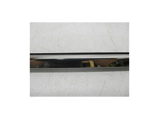 2006-2009 INFINITI M45 M35 OEM RIGHT REAR EXTERIOR WINDOW TRIM WEATHER STRIP