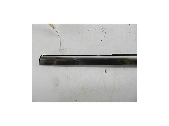 2006-2009 INFINITI M45 M35 OEM RIGHT REAR EXTERIOR WINDOW TRIM WEATHER STRIP