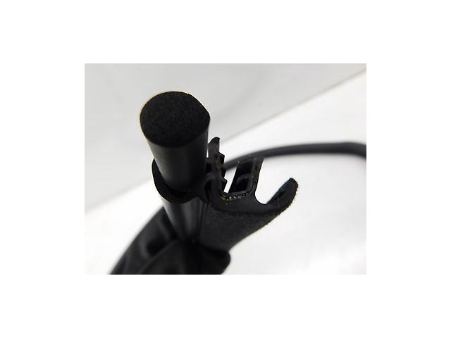 2004-2008 MASERATI QUATTROPORTE M139 OEM LEFT FRONT DRIVER DOOR WEATHER STRIP