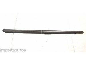 2003-2006 MERCEDES E320 W211 OEM RIGHT FRONT DOOR WINDOW WEATHER STRIP MOLDING