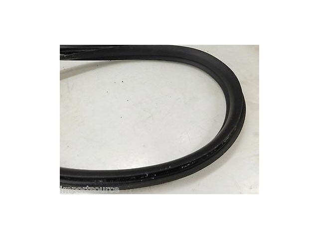 2007-2012 MERCEDES GL450 X164 OEM REAR TRUNK TAILGATE WEATHER STRIP SEAL 