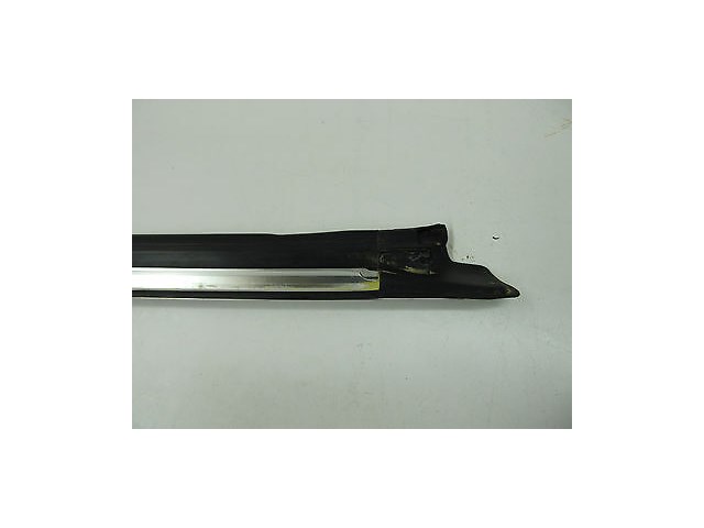 2006-2009 MERCEDES R350 W251 OEM RIGHT REAR QUARTER WINDOW WEATHER STRIP TRIM