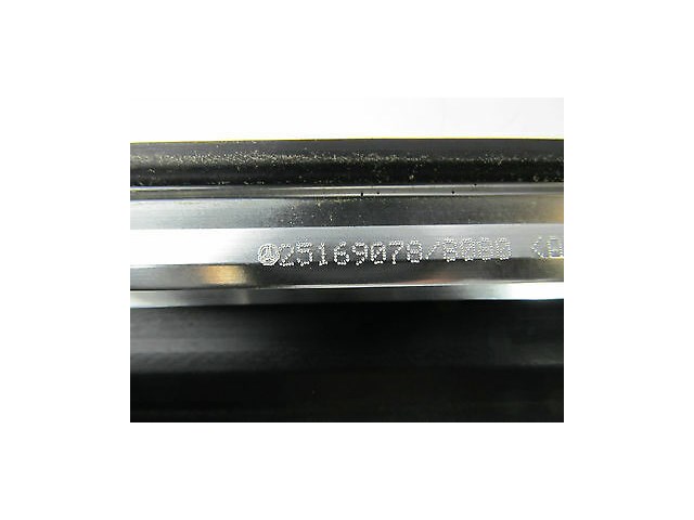 2006-2009 MERCEDES R350 W251 OEM RIGHT REAR QUARTER WINDOW WEATHER STRIP TRIM