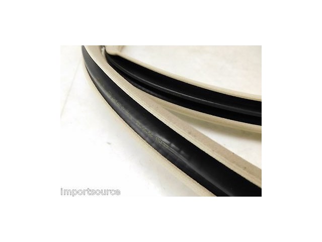 2007-2009 MERCEDES S550 W221 OEM LEFT FRONT DRIVER DOOR WEATHER STRIP SEAL