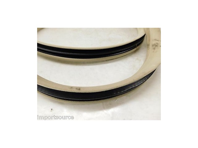 2007-2009 MERCEDES S550 W221 OEM LEFT FRONT DRIVER DOOR WEATHER STRIP SEAL