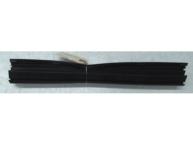 2001-2006 LEXUS LS430 OEM SUNROOF WEATHER STRIP PAIR (2)
