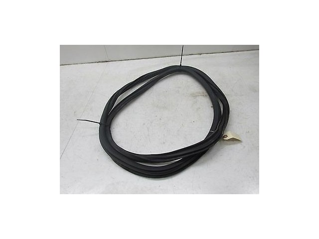 2008-2013 VOLKSWAGEN GTI MK6 OEM LEFT REAR DOOR WEATHER STRIP