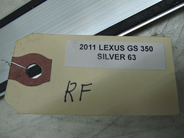 2007-2011 LEXUS GS350 OEM RIGHT FRONT LOWER DOOR EMBLEM