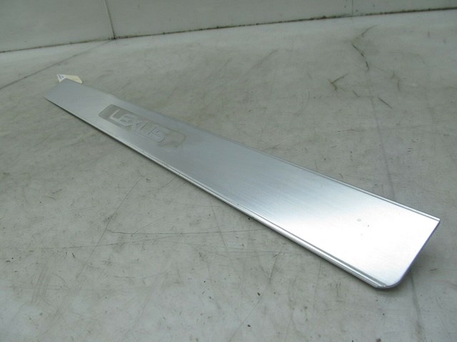 2007-2011 LEXUS GS350 OEM LEFT FRONT LOWER DOOR EMBLEM