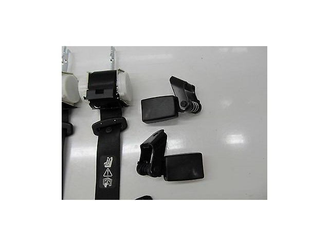 2008-2010 BMW 535 528 E60 OEM REAR SEAT BELT/ SEAT BELT BUCKLE SET BLACK COLOR