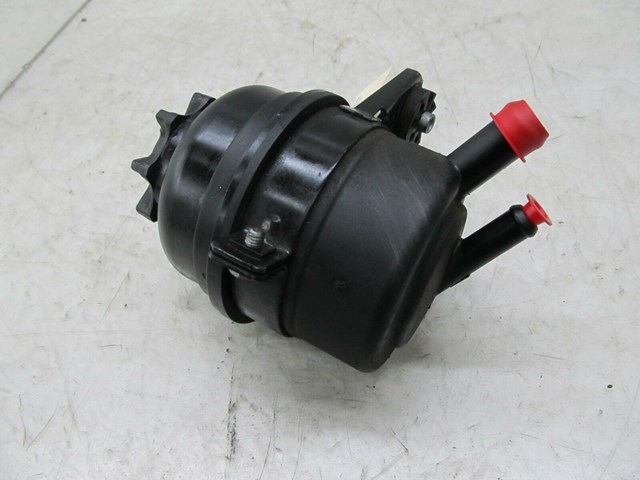 2007-2010 BMW 328xi E90 OEM FRONT POWER STEERING RESERVOIR 106371 10 