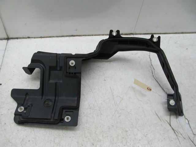2009-2012 INFINITI FX35 OEM LEFT REAR SPLASH SHIELD COVER