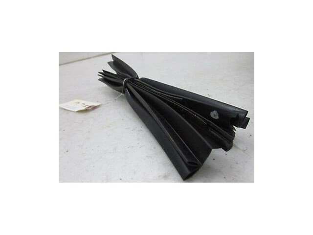 2008-2013 INFINITI G37S COUPE OEM REAR SUNROOF WEATHER STRIP PAIR (2)