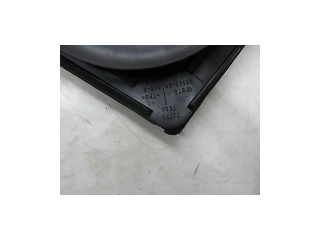 2011-2013 HONDA ODYSSEY OEM LEFT REAR DRIVER SIDE DOOR WINDOW WEATHER STRIP