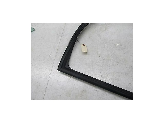 2011-2013 HONDA ODYSSEY OEM LEFT REAR DRIVER SIDE DOOR WINDOW WEATHER STRIP