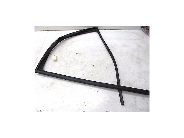2011-2013 HONDA ODYSSEY OEM LEFT REAR DRIVER SIDE DOOR WINDOW WEATHER STRIP