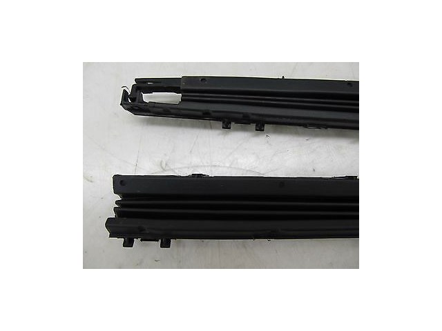 2004-2008 MASERATI QUATTROPORTE M139 OEM SUNROOF RUBBER BOOT WEATHER STRIP PAIR
