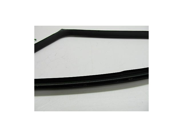 2006-2009 MERCEDES R350 W251 OEM LEFT REAR QUARTER WINDOW WEATHER STRIP SEAL