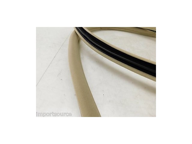 2007-2009 MERCEDES S550 W221 OEM RIGHT REAR PASSENGER DOOR WEATHER STRIP SEAL