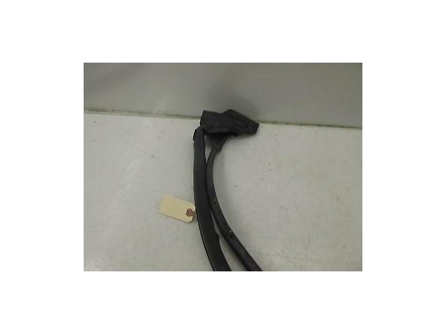 2003-2006 TOYOTA TUNDRA OEM RIGHT REAR PASSENGERS SIDE DOOR WINDOW WEATHER STRIP