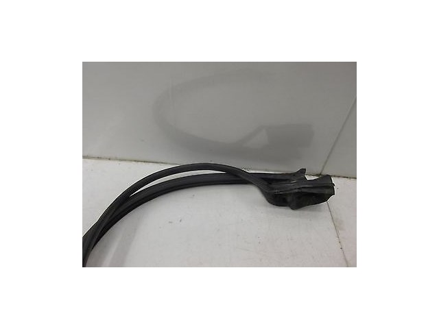 2003-2006 TOYOTA TUNDRA OEM RIGHT REAR PASSENGERS SIDE DOOR WINDOW WEATHER STRIP