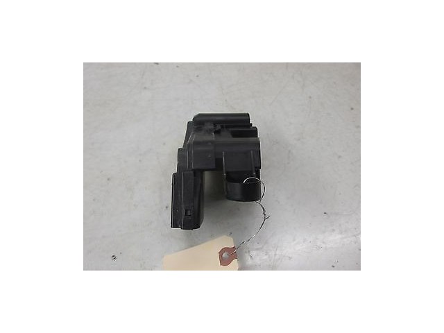 2006-2008 BMW 750LI E66 E65 OEM COVER TRIM JUNCTION BOX CONNECTOR DUCT