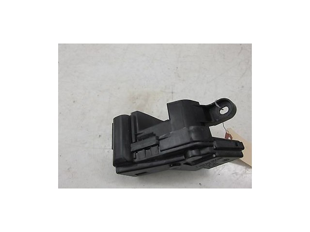 2006-2008 BMW 750LI E66 E65 OEM COVER TRIM JUNCTION BOX CONNECTOR DUCT