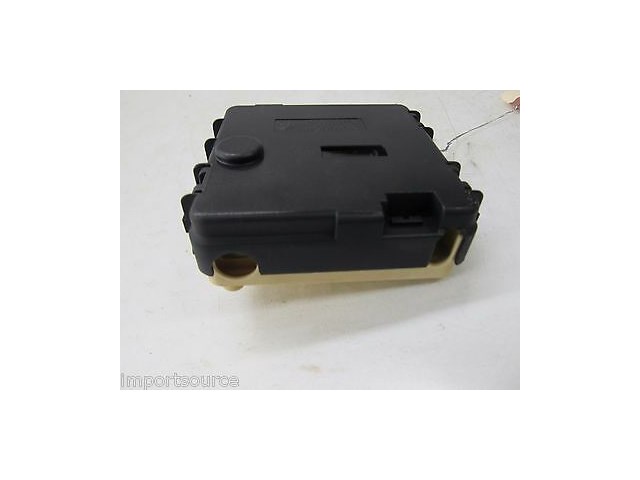 2005-2008 BMW Z4 E86 E85 OEM REAR JUNCTION BOX