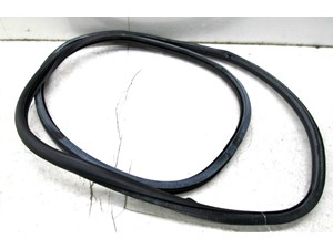 2005-2008 AUDI A6 C6 OEM RIGHT REAR DOOR WEATHER STRIP SEAL 
