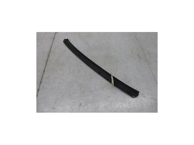 2004-2007 INFINITI QX56 OEM RIGHT REAR LOWER INNER DOOR WEATHER STRIP 