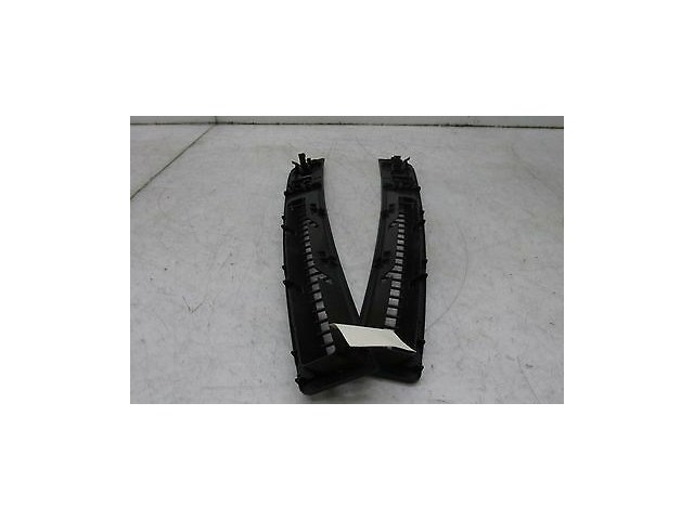 2009-2013 INFINITI G37 OEM FRONT DASH WINDSHIELD DEFROST VENT GRILLE