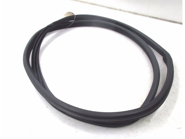 2014-2016 INFINITI Q50 OEM RIGHT REAR DOOR WEATHER STRIP SEAL