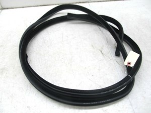 2003-2006 RANGE ROVER HSE OEM LEFT REAR DOOR WEATHER STRIP 