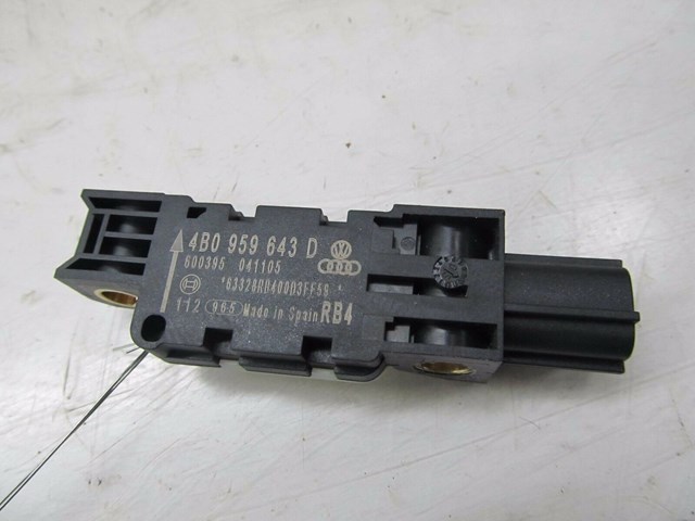 2004-2008 AUDI A8L W12 OEM LEFT REAR AIRBAG CRASH IMPACT SENSOR 4B0 959 643 D