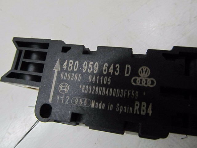 2004-2008 AUDI A8L W12 OEM LEFT REAR AIRBAG CRASH IMPACT SENSOR 4B0 959 643 D